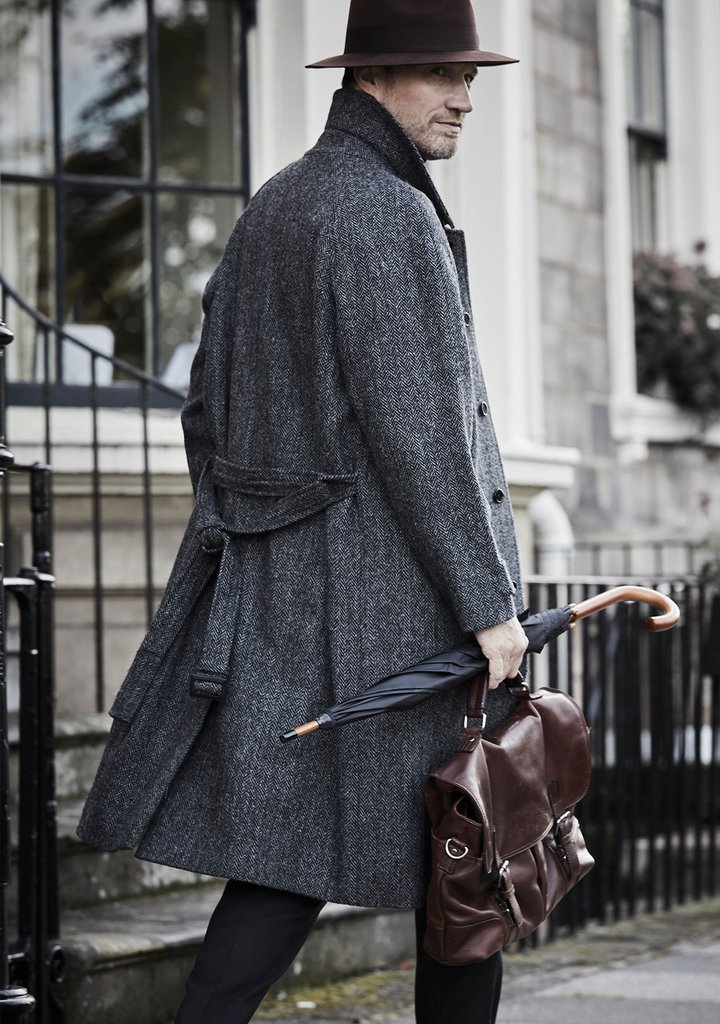 Raglan Overcoat Charcoal Grey Harris Tweed Harris Tweed Shop