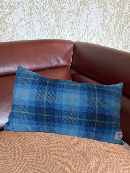 Custom Made Cushion Oblong