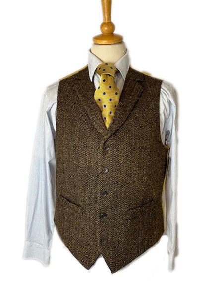 Dumfries Waist Coat Front