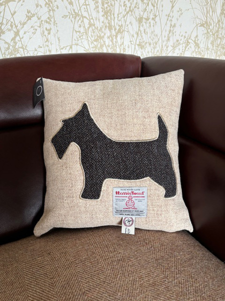 Lovable Scottie Dog Cushion Front