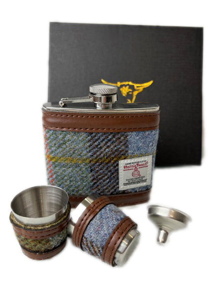 Macleod Flask Stirrup Cup Set