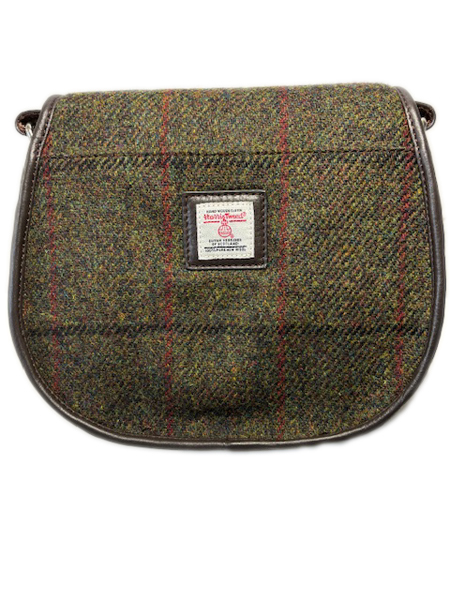 Saddle Baggreen Check Back