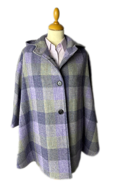 Shortie Hooded Cape Purple Check