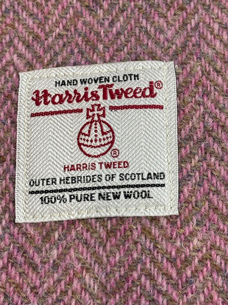 Skinny Pink Scarf Label